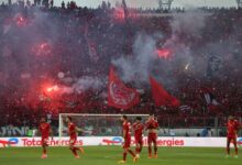 شاهد ماذا فعلت لاعيبه الاهلي مع مشجع زملكاوي بالمطار بعد الفوز علي الوداد 6 FB IMG 1686567129947