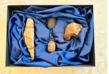 سفارة واشنطن بالقاهرة: إعادة 6 قطع أثرية مصرية وتؤكد: نواصل التنسيق مع مصر 8 إعادة 6 قطع أثرية مصرية