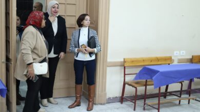 متابعة محافظ الإسكندرية للتجهيزات الأخيرة للمقار الانتخابية