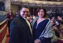 نجوم المسرح العربى والأفريقى داخل افتتاح أيام قرطاج المسرحية وإلهام شاهين مرتديًا بالشال الفلسطيني 10 نجوم المسرح العربى والأفريقى