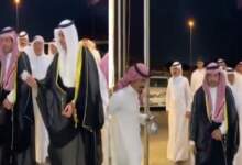 "سلوك غريب: شاب في الكويت يثير التساؤلات بكسره لفناجيل الضيوف بعد الشرب" 6 img 1714733205837