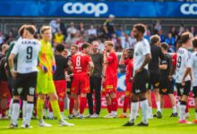 Rosenborg og Lllstrom møter flere avbrudd i kampen - kampen avlyst 6 av banen