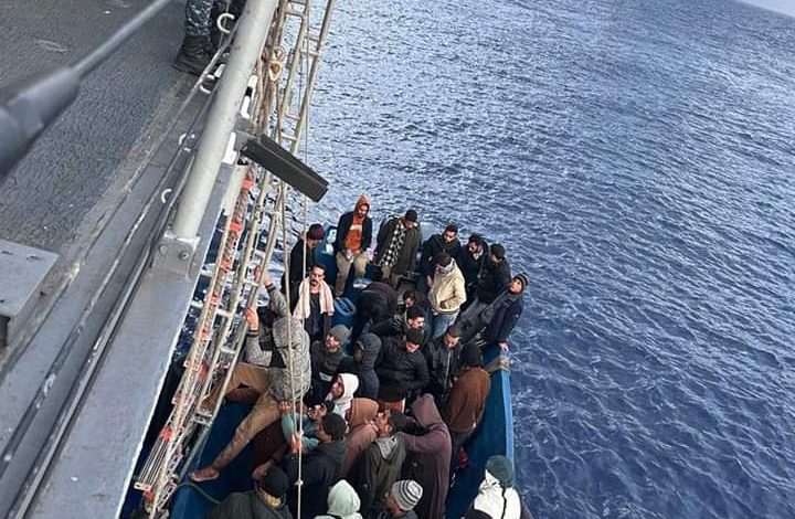 إحباط محاولة هجرة غير شرعية على سواحل مصر: البحرية المصرية تضبط 63 مهاجرًا شمال السلوم 11 FB IMG 1733132160882