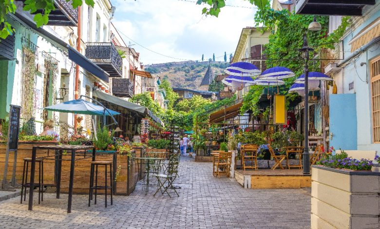 شارع العرب في تبليسي: تاريخ عريق وتجربة استثنائية 13 IMG ٢٠٢٤١٢٣٦٤ ١٩٠٣٣٠٣٤٠