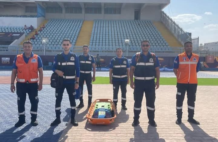 إسعاف السويس.. دايمًا في الصورة بقيادة الدكتور مينا فوزي ورجاله اثناء فعاليات بطولة كأس أمم إفريقيا تحت 20 سنة 13 img 1746190982602