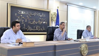 محافظ السويس يؤكد أهمية التواصل المباشر مع المواطنين ويتابع ملفات البنية التحتية وتقنين الأراضي في اللقاء الأسبوعي 3 FB IMG 1754576649212