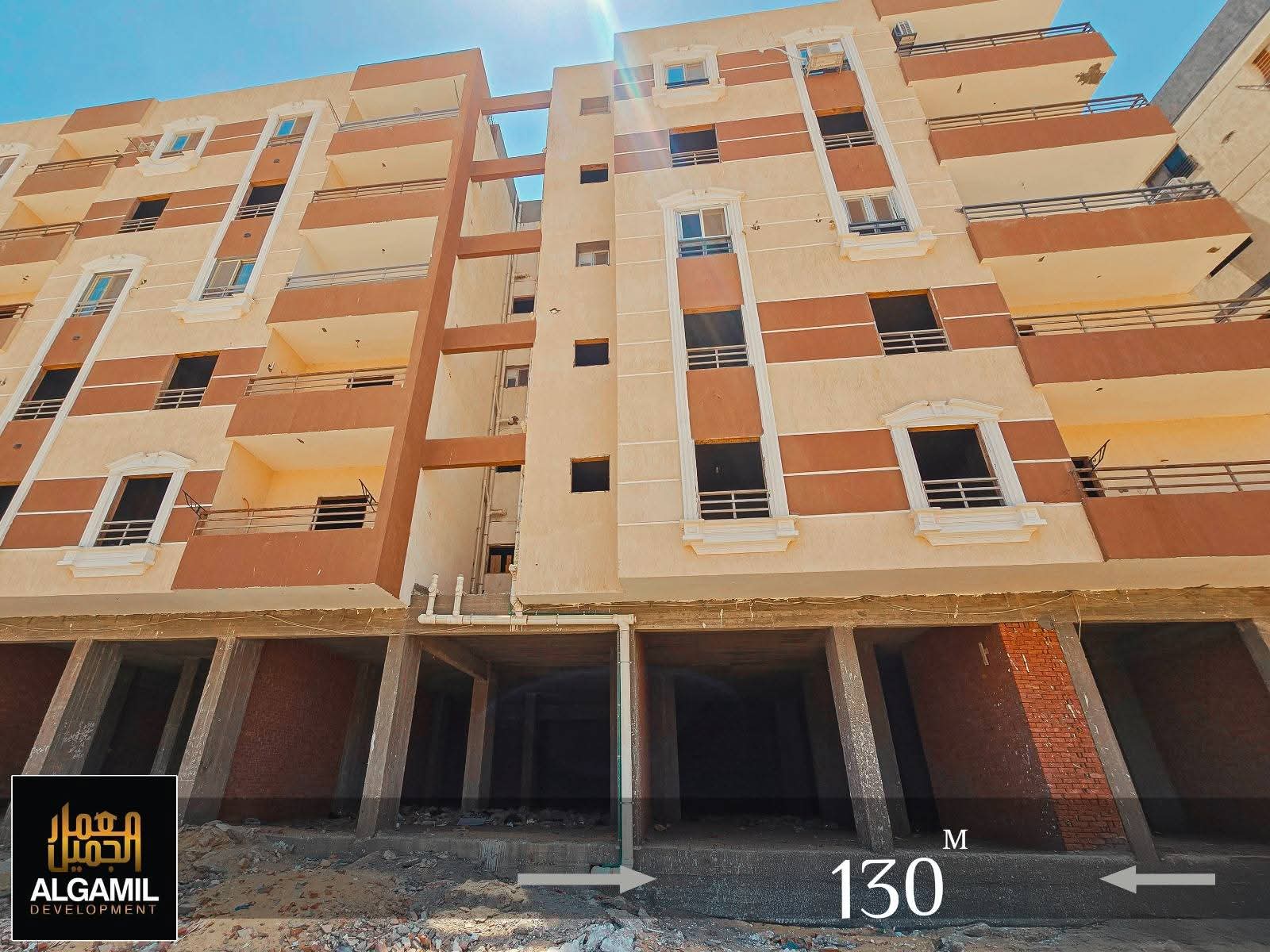 فرصة استثمارية نادرة لأصحاب المشاريع: محل للبيع بموقع استراتيجي بجوار مرور السويس بواجهة مميزة ومساحة 135 متر! 1 FB IMG 1760881779394