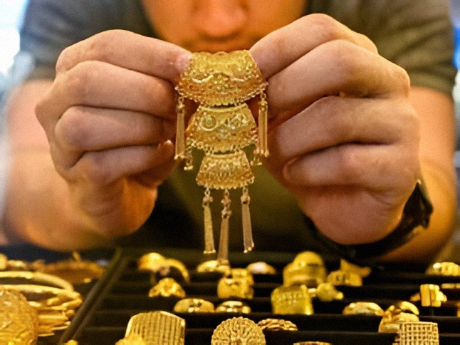 أسعار الذهب اليوم الجمعة 31 أكتوبر 2025 في مصر.. استقرار حذر في عيار 21 وترقب لقرارات الفيدرالي الأمريكي 1