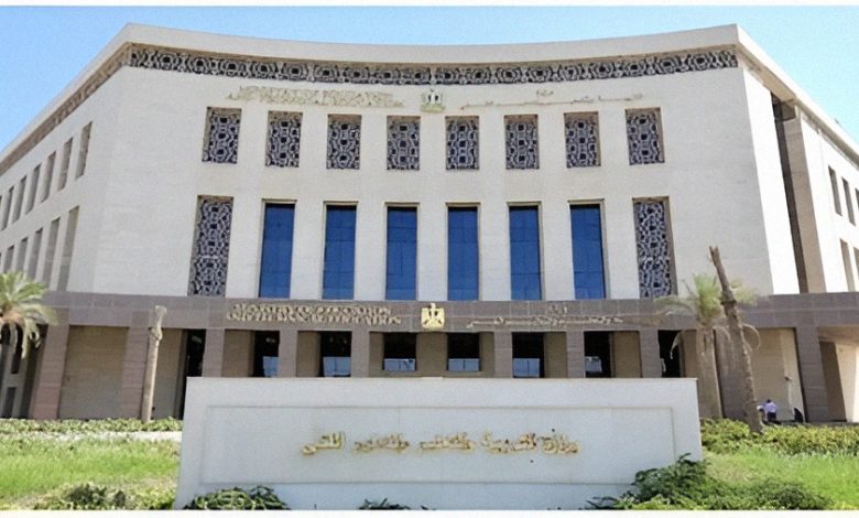 قرارات وزارة التربية والتعليم الجديدة بشأن امتحانات أكتوبر للصفين الأول والثاني الثانوي 2025 | تفاصيل نظام الأسئلة ومواعيد الامتحانات 1 Upfoto quGK99JSp79ILNJQnzrA3xamEN0MOAq85RebWyuL8UQdG