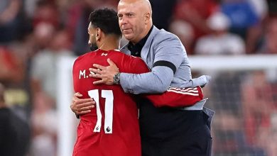 «محمد صلاح يغضب بعد نزوله متأخرًا مع ليفربول… مشادة بين صلاح وآرن سلوت تكشف توترات داخل غرف الملابس» 5 Upfoto tjuPudTAqJOv1UbBvIoZD5bOEYGq2UysrL0WOGh1tQH4u