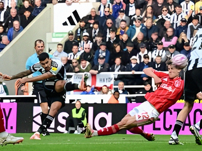 التشكيل الرسمي لمباراة وست هام ضد نيوكاسل يونايتد اليوم في الدوري الإنجليزي 2025.. مواجهة نارية تجمع الطموح بالقوة 1