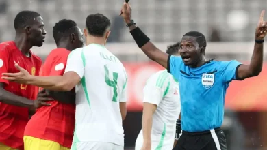 عبدول مفيري حكم مباراة الزمالك والجيش الرواندي.. ذكرى سيئة مع الأبيض 4 عبدول مفيري حكم مباراة الزمالك والجيش الرواندي.. ذكرى سيئة مع الأبيض
